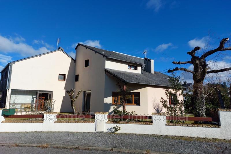 Maison de village - 230 m² - 8 pièces