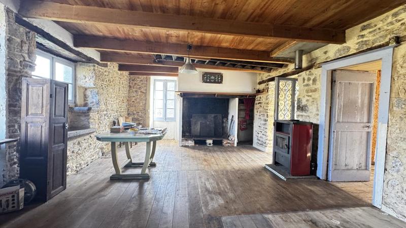 Maison - 110 m² - 5 pièces