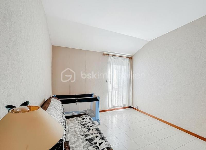 Villa - 100 m² - 5 pièces