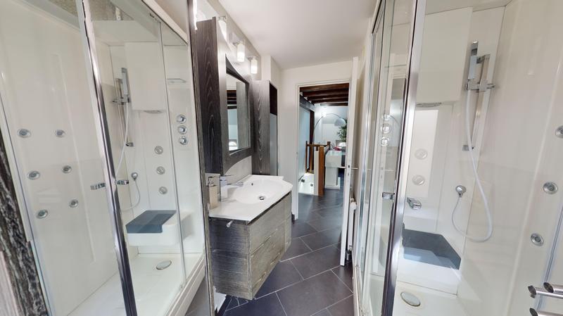 Appartement - 110 m² - 5 pièces