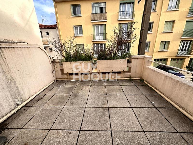 Appartement - 100 m² - 5 pièces