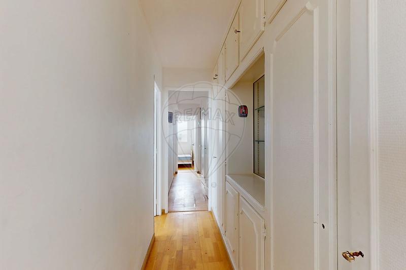 Appartement - 82 m² - 5 pièces