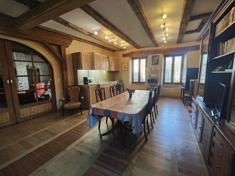 Maison de maîtres - 375 m² - 14 pièces