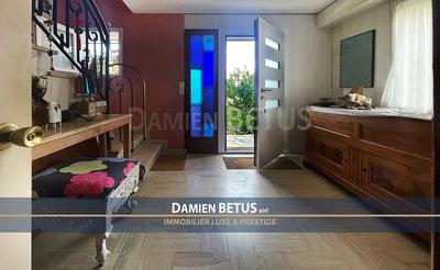 Maison - 171 m² - 6 pièces