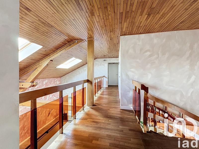 Maison de maîtres - 234 m² - 8 pièces