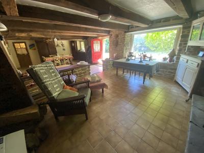 Maison - 178 m² - 7 pièces