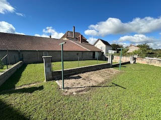 Maison de village - 100 m² - 4 pièces