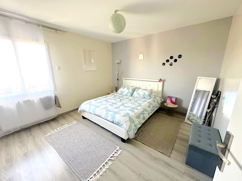 Maison - 165 m² - 6 pièces