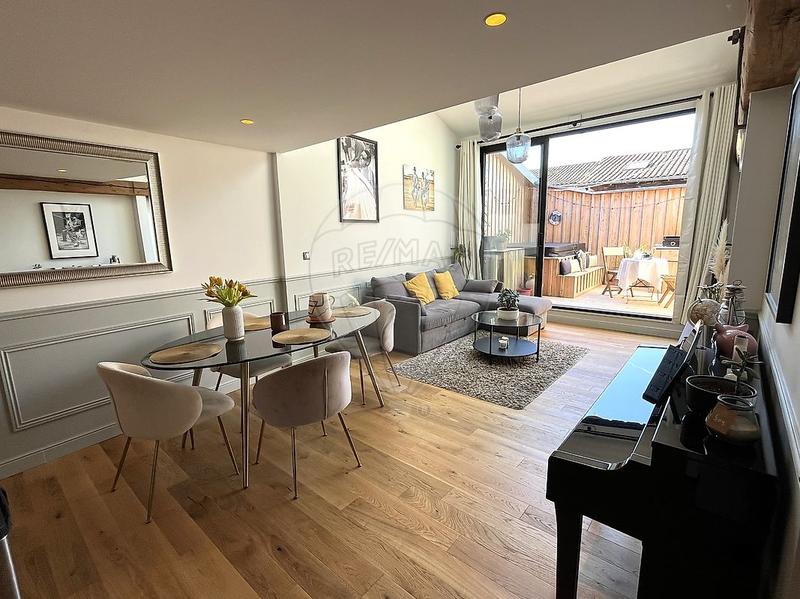 Appartement - 76 m² - 3 pièces