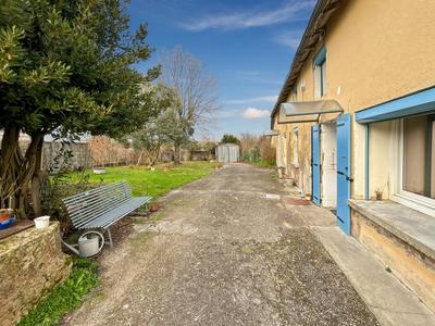 Maison - 200 m² - 7 pièces