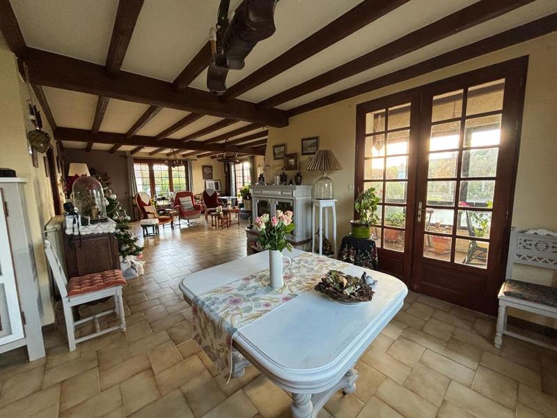 Maison - 138 m² - 4 pièces