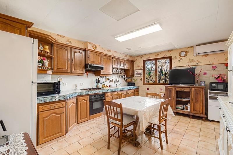 Maison - 123 m² - 6 pièces