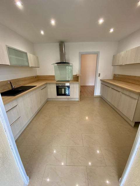 Villa - 131 m² - 6 pièces