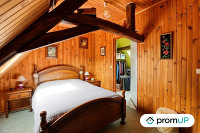 Maison - 180 m² - 6 pièces