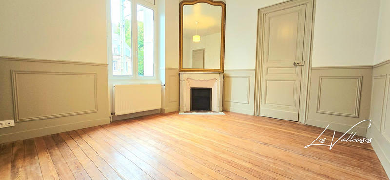 Appartement - 125 m² - 4 pièces