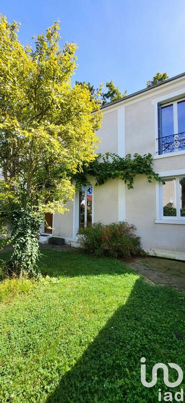 Maison - 98 m² - 5 pièces