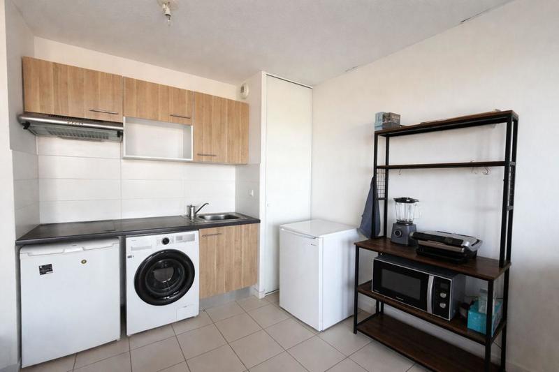 Studio - 28 m² - 1 pièce