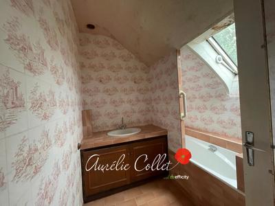 Maison - 98 m² - 4 pièces