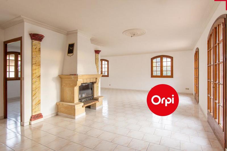 Maison - 112 m² - 4 pièces