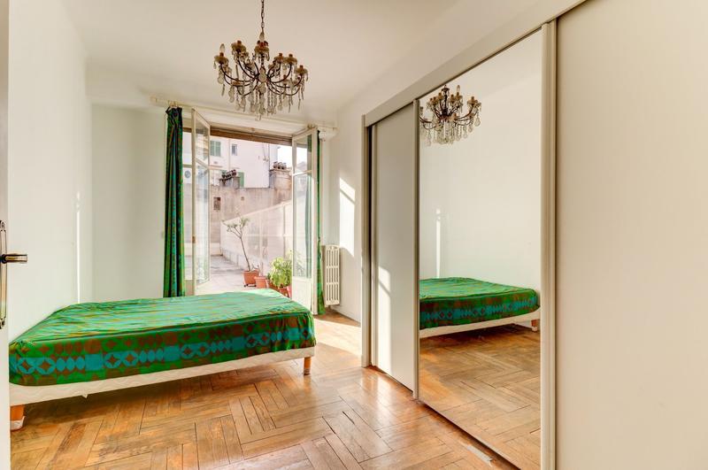 Appartement - 80 m² - 3 pièces