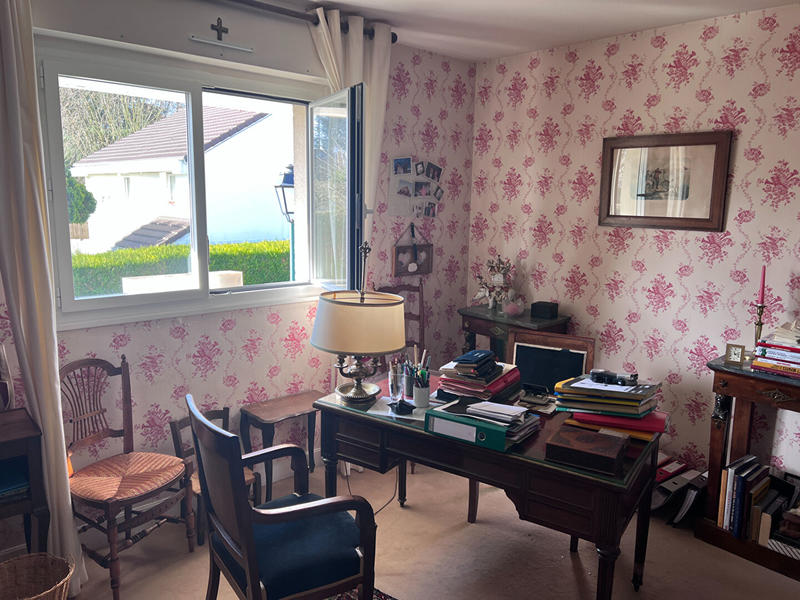 Maison - 240 m² - 6 pièces