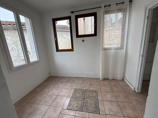 Maison - 65 m² - 3 pièces