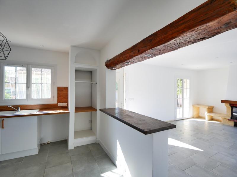 Maison - 92 m² - 5 pièces