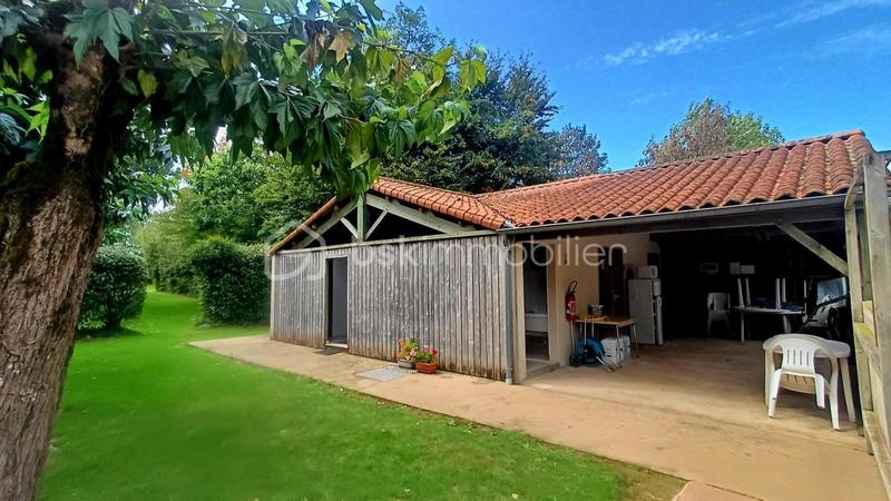 Corps de ferme - 170 m² - 7 pièces