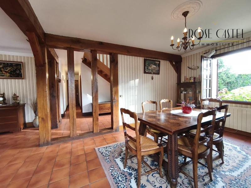 Maison - 138 m² - 5 pièces