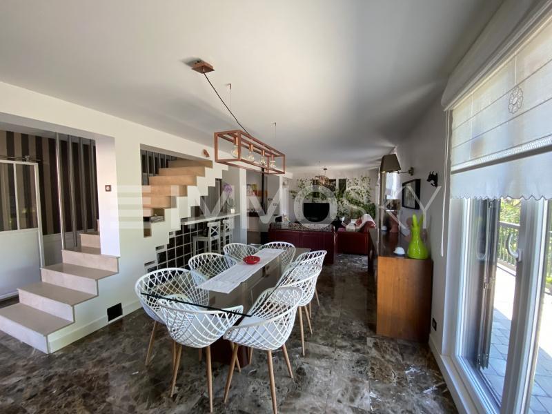 Villa - 155 m² - 6 pièces