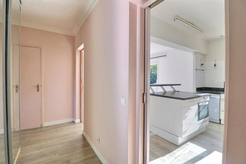 Appartement - 91 m² - 4 pièces