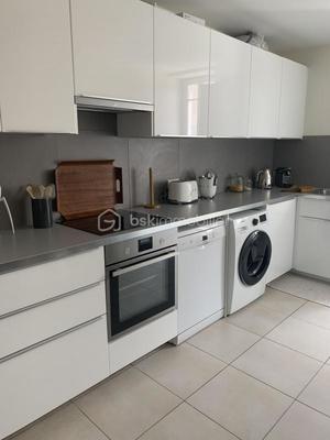 Appartement - 78 m² - 3 pièces