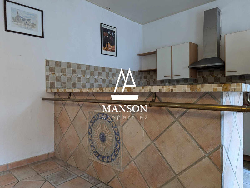 Maison - 206 m² - 8 pièces