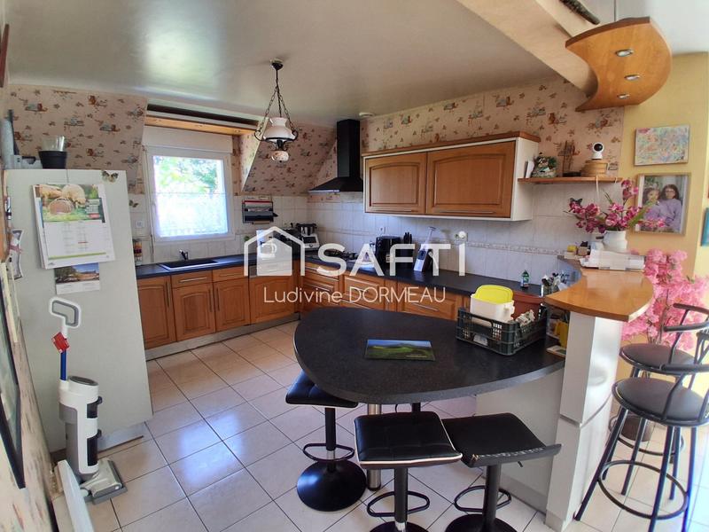 Maison - 145 m² - 6 pièces