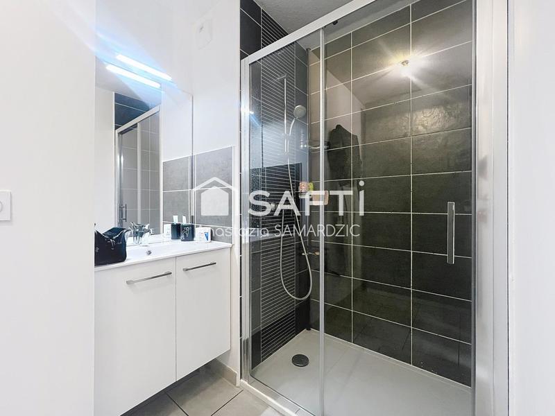 Appartement - 85 m² - 4 pièces