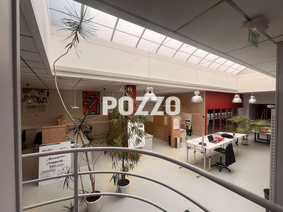 Local commercial - 374 m²