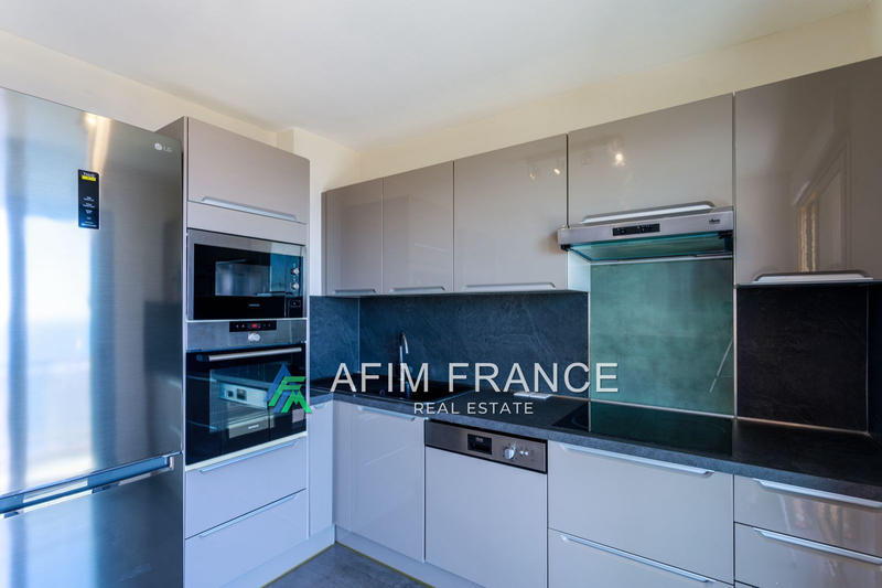 Appartement - 116 m² - 5 pièces