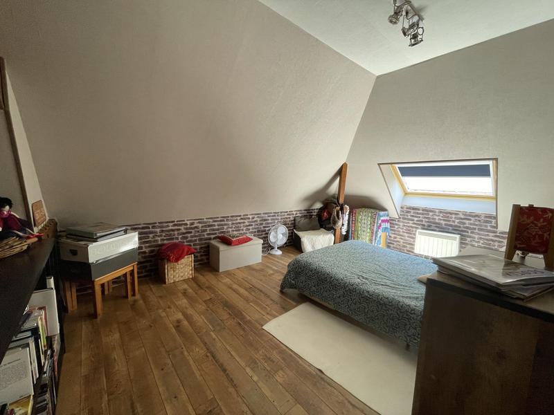 Maison - 226 m² - 9 pièces