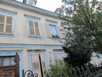 Immeuble - 301 m² - 5 pièces