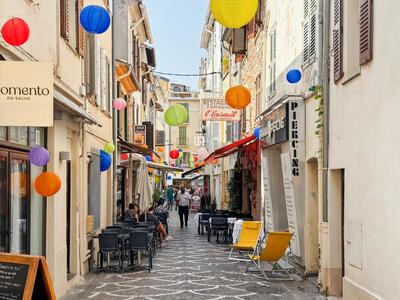 Maison - 181 m² - 12 pièces