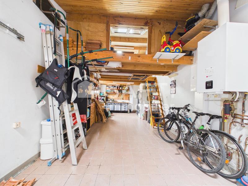 Maison - 152 m² - 6 pièces