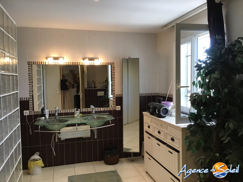 Maison - 162 m² - 6 pièces