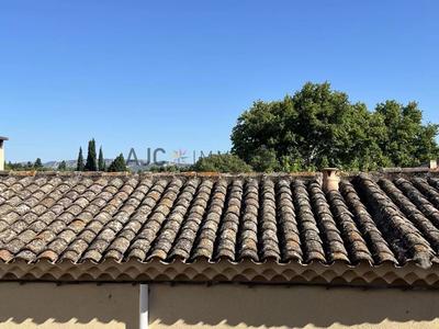 Maison de village - 94 m² - 4 pièces