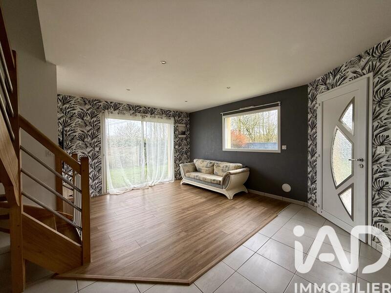 Maison - 169 m² - 8 pièces