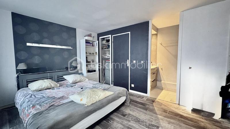 Maison traditionnelle - 98 m² - 5 pièces