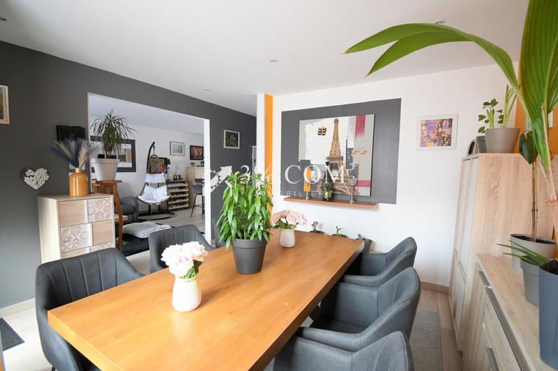 Maison - 156 m² - 6 pièces