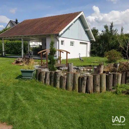 Maison - 360 m² - 9 pièces