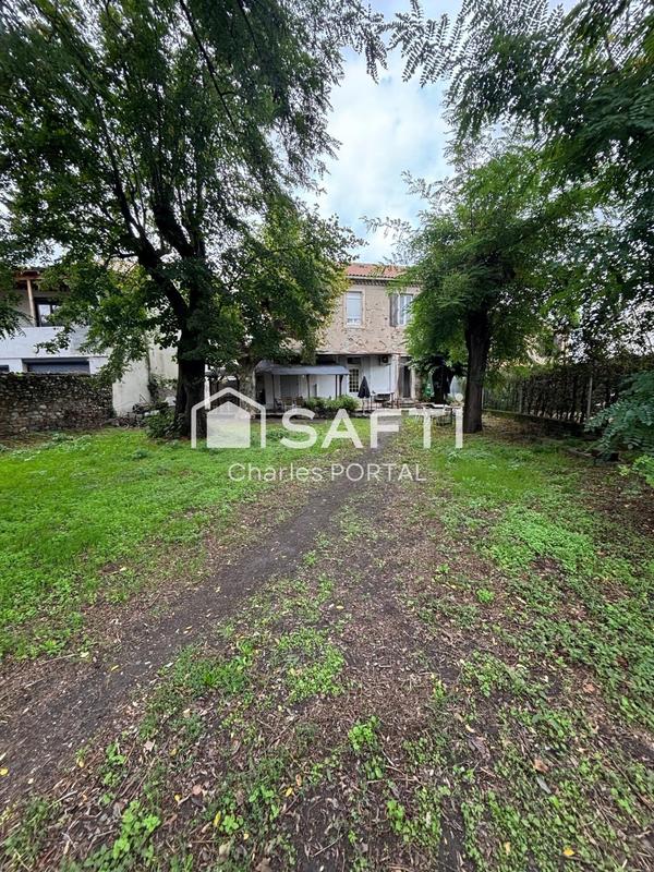 Local commercial - 400 m² - 3 pièces