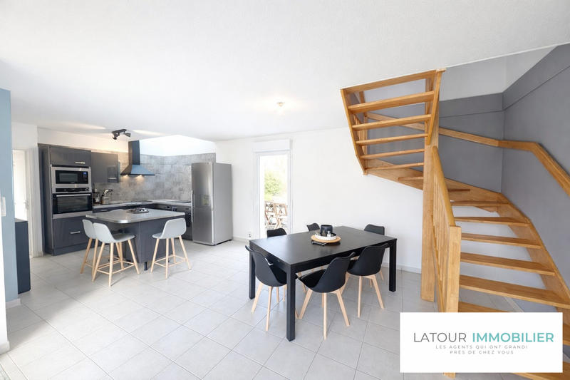 Maison - 100 m² - 5 pièces