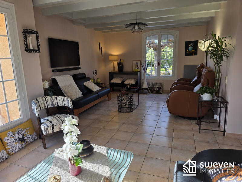 Villa - 145 m² - 5 pièces